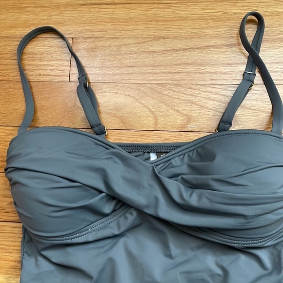 TOMMY BAHAMA Twist Front Shirred One-Piece Swimsuit Gray - Picture 3 of 8